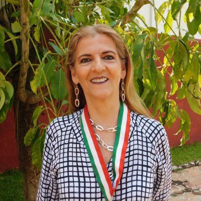 Restauradora María Inés Torres Martínez