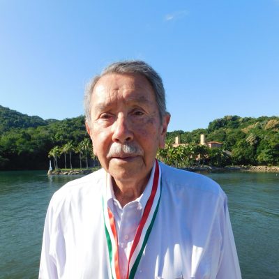 Dr. Nabor de Niz Domínguez