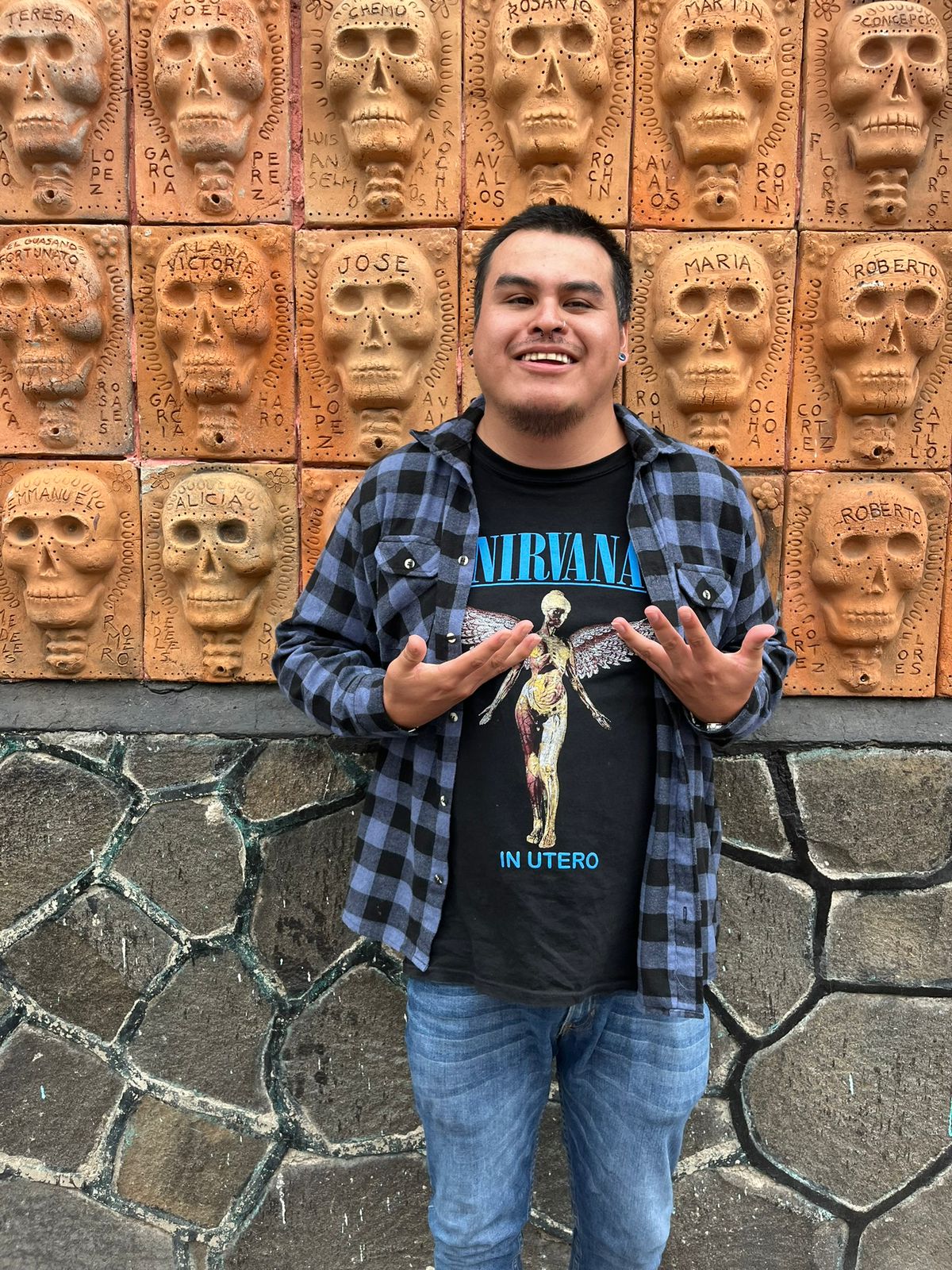  Mtro. Brayan J. Ponce Martínez